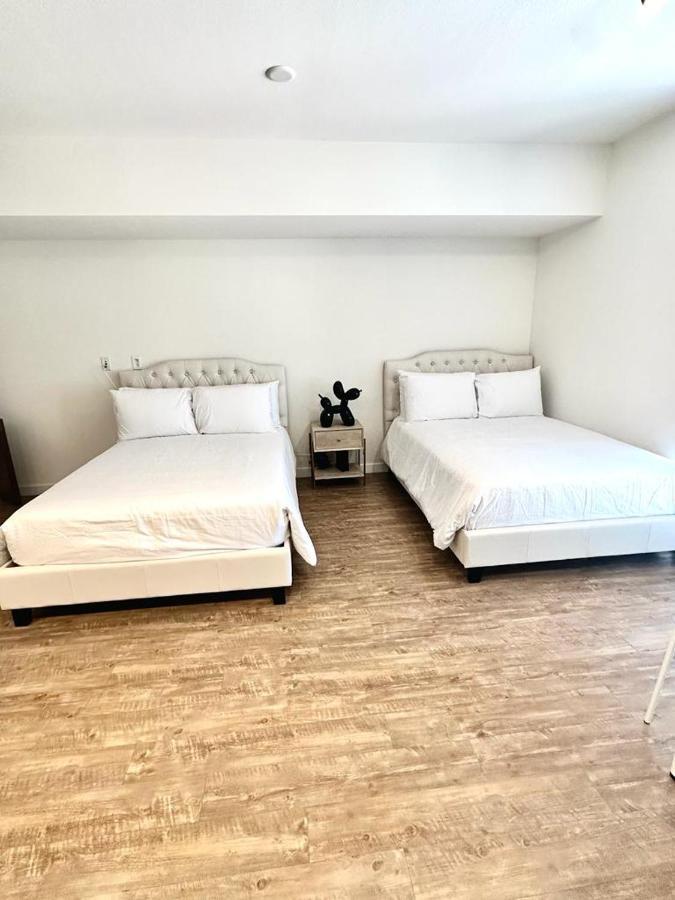 Universal 10 Min Drive Free Parking And Wifi Appartamento Los Angeles